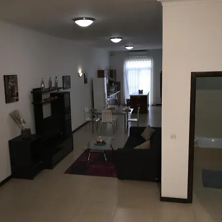 アパート Medmalta Apartment Daniel Court グジラ