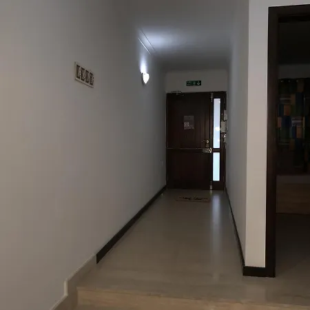 Medmalta Apartment Daniel Court アパート グジラ
