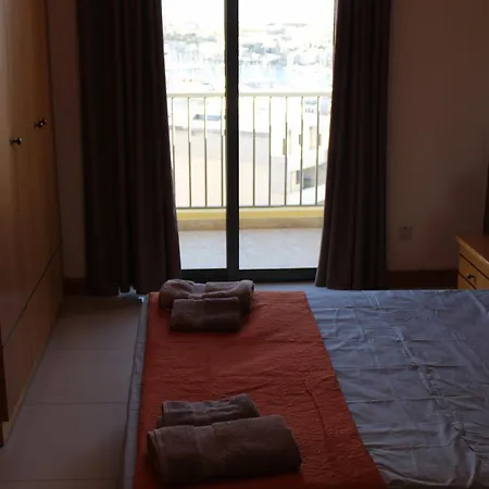 Medmalta Apartment Daniel Court * グジラ
