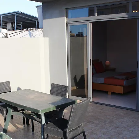 Medmalta Apartment Daniel Court * グジラ