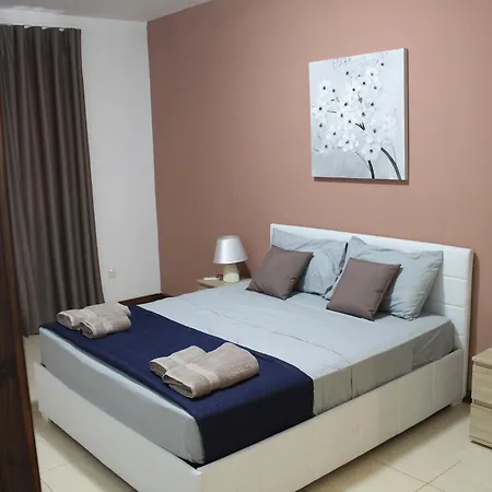 Lägenhet Medmalta Apartment Daniel Court